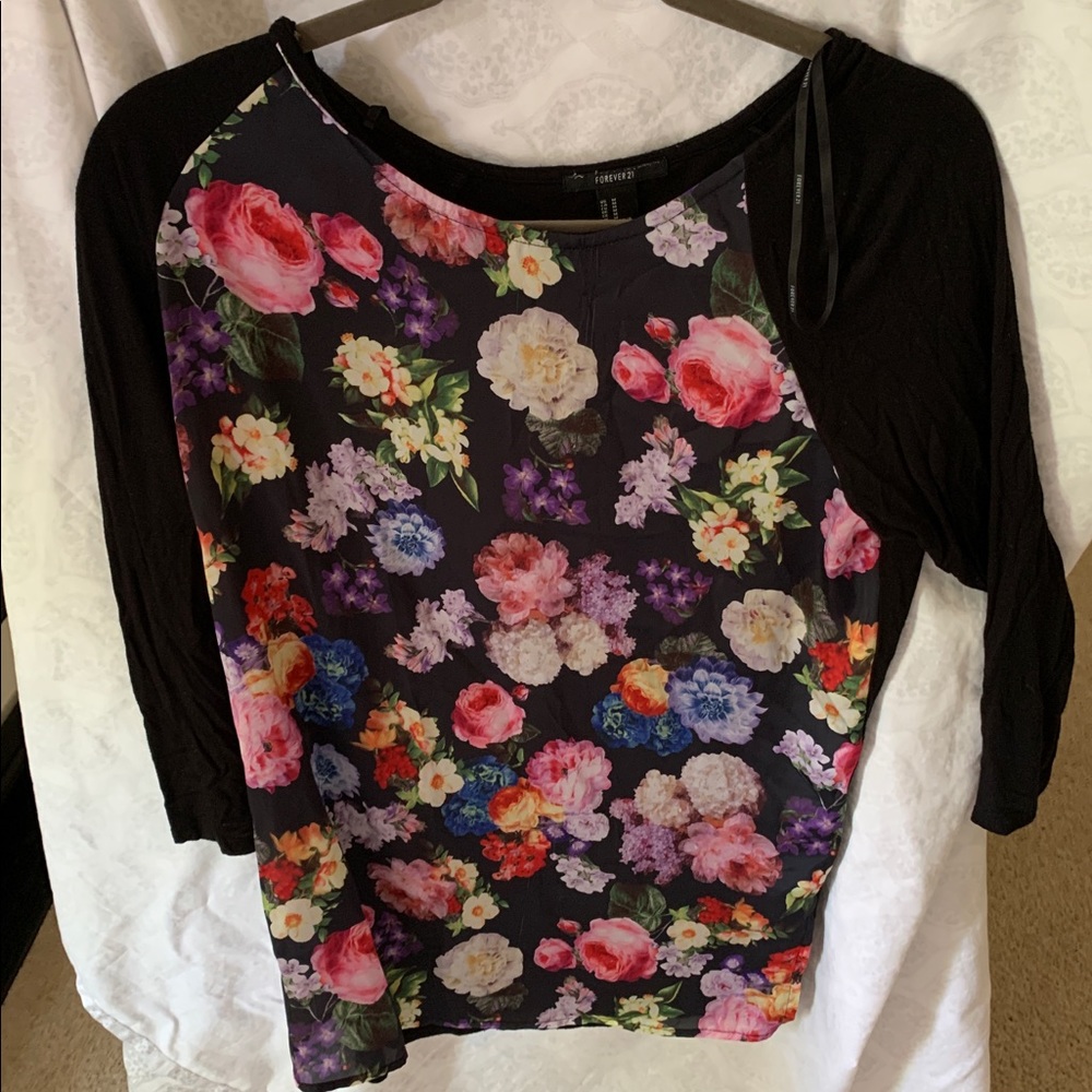 Floral black top